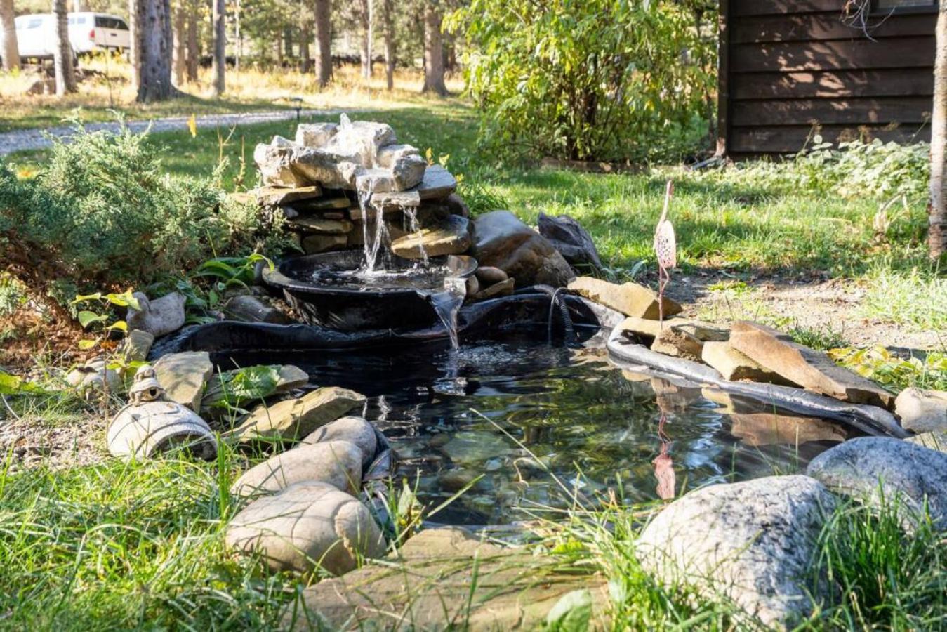 Rustic Cozy Cabin With Hot Tub Bragg Creek Εξωτερικό φωτογραφία